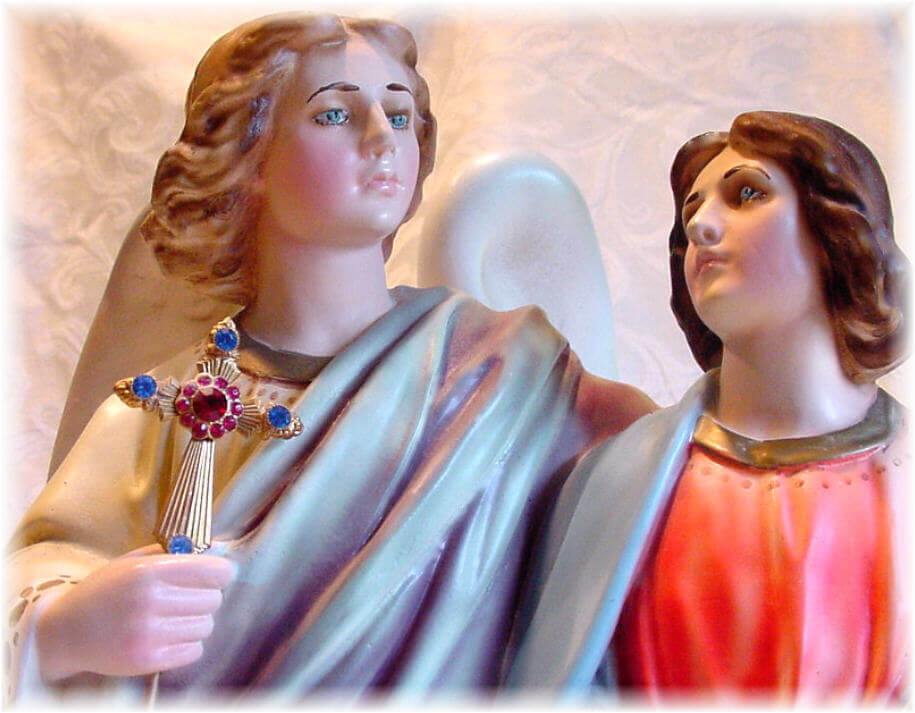 Raphaelstatue10 Archangel St. Raphael Holy Healing Ministry